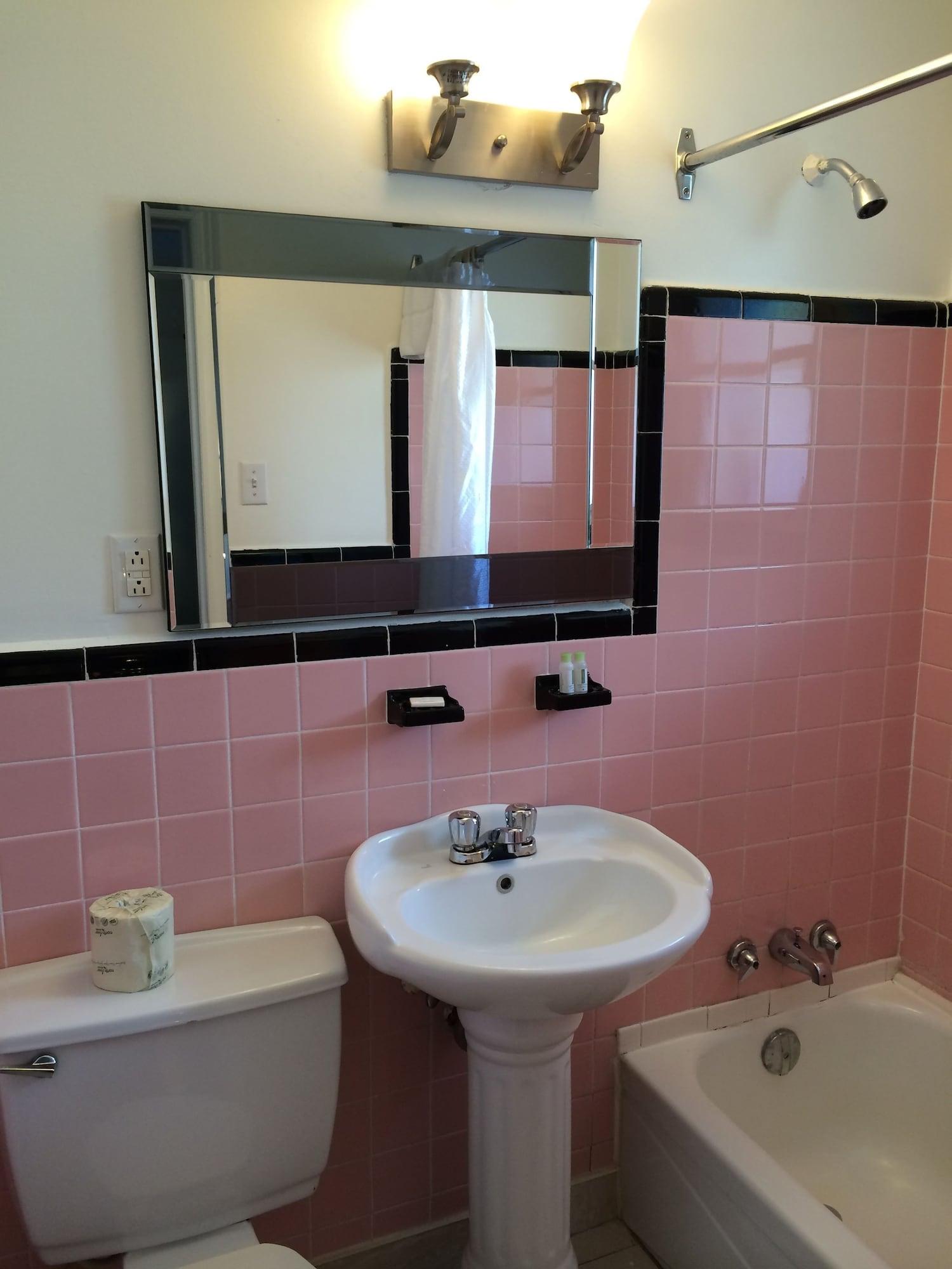 Olux Hotel-Motel-Suites Laval Kültér fotó