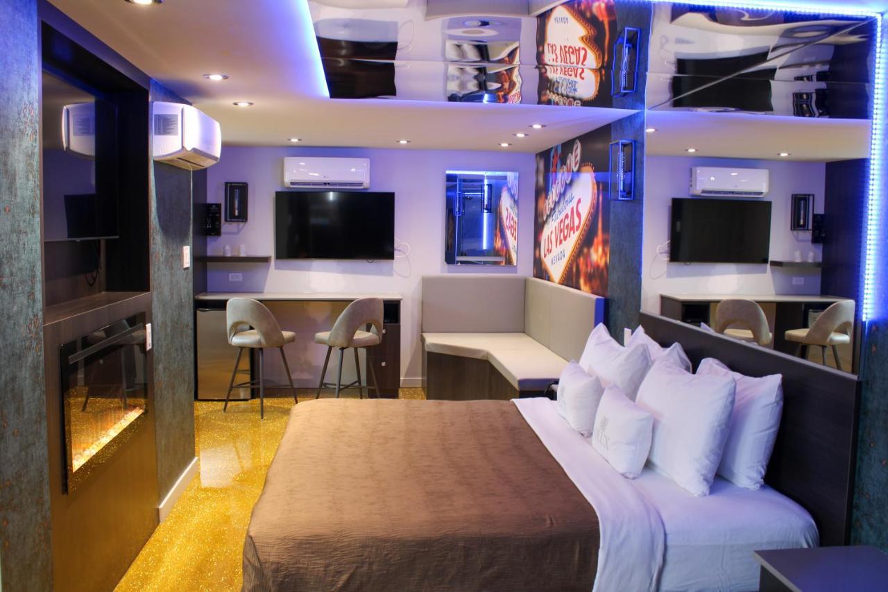 Olux Hotel-Motel-Suites Laval Kültér fotó