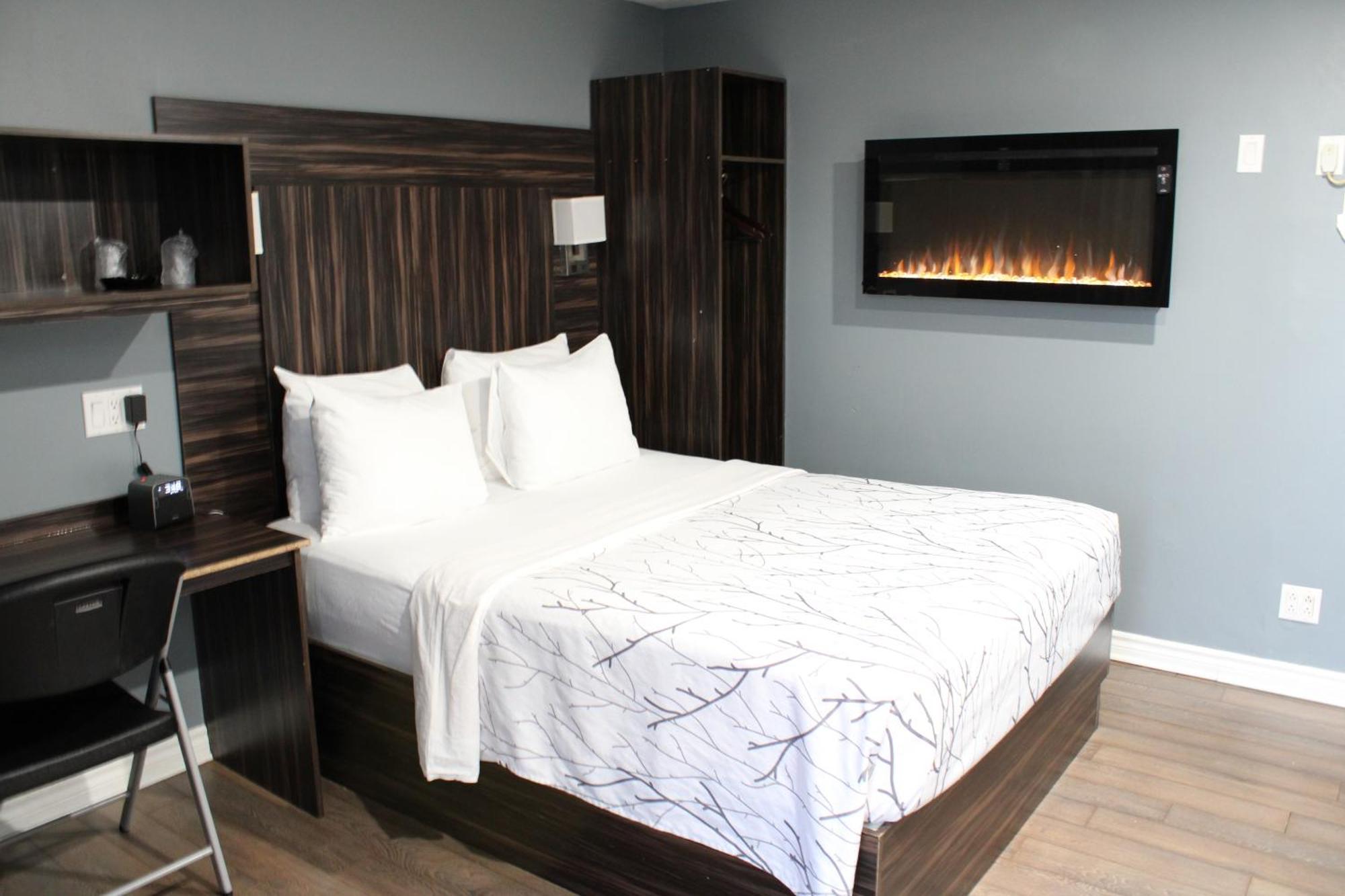 Olux Hotel-Motel-Suites Laval Kültér fotó