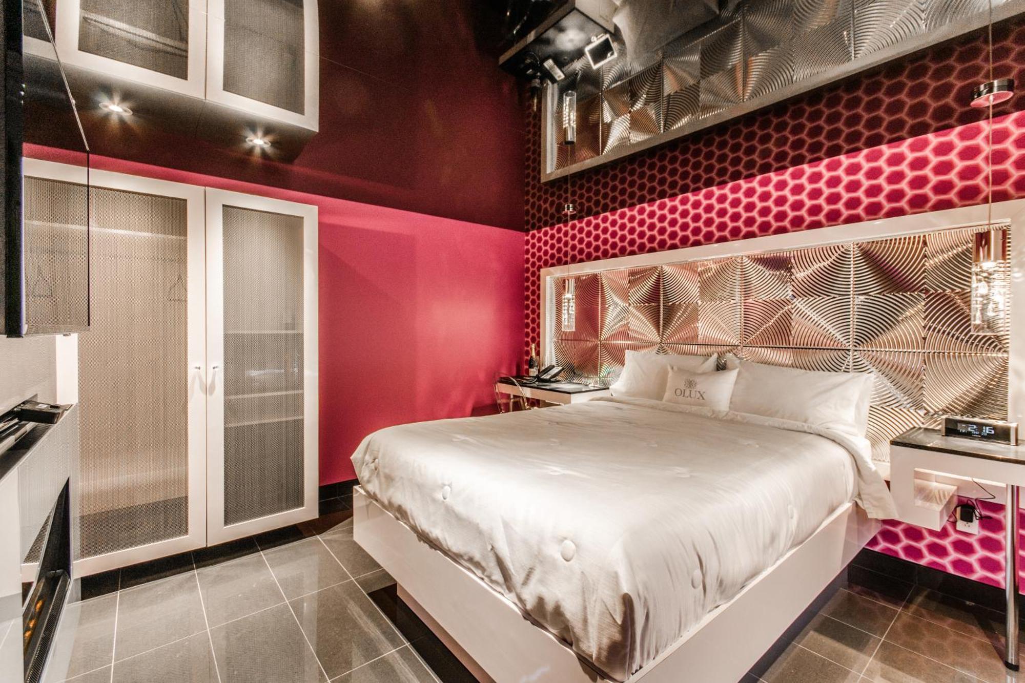 Olux Hotel-Motel-Suites Laval Kültér fotó